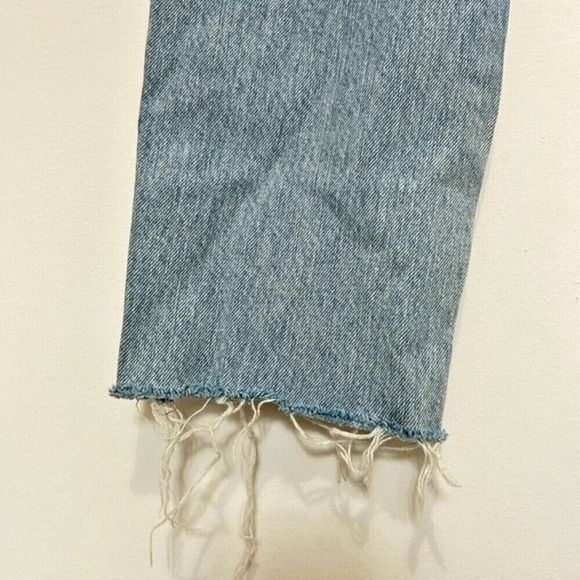 Urban outfitters BDG Straight Slim Distressed Jeans size 24 - Picture 8 of 13